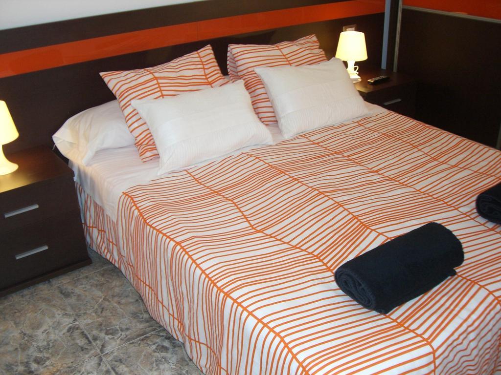 Pension Aqua Rooms Portomarin Portomarín Exterior foto