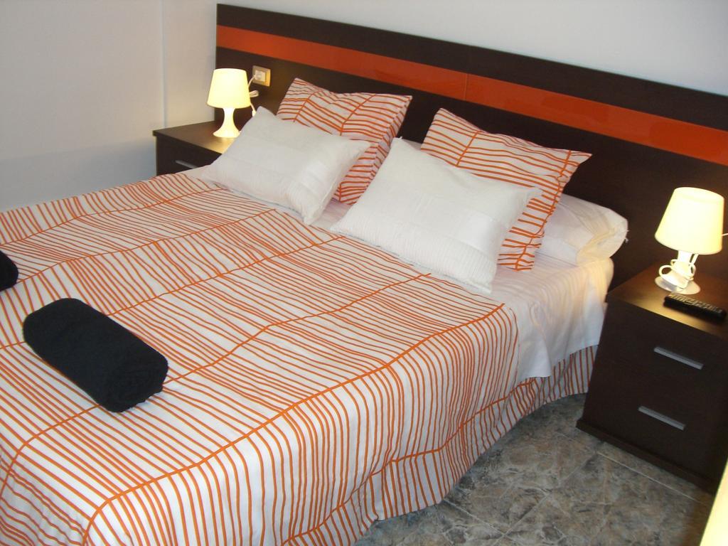 Pension Aqua Rooms Portomarin Portomarín Exterior foto