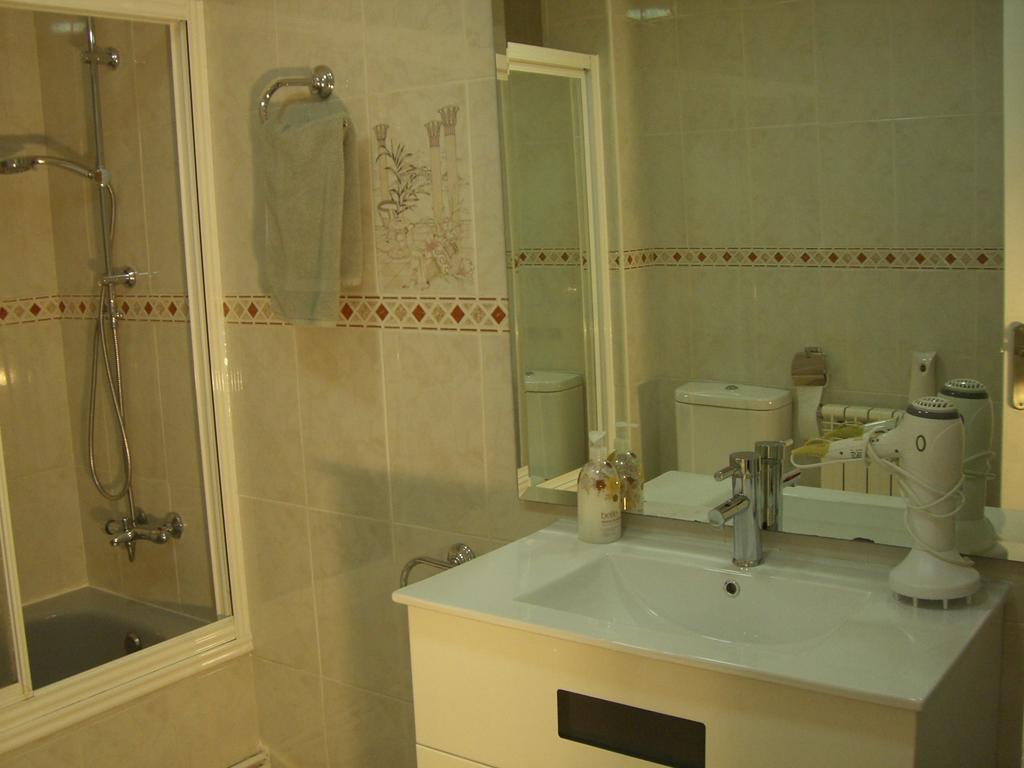 Pension Aqua Rooms Portomarin Portomarín Exterior foto